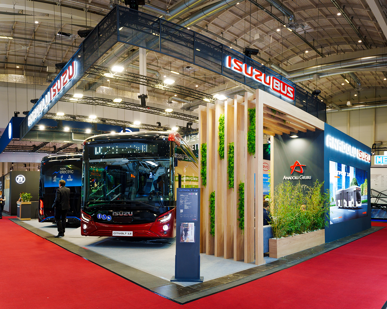 Anadolu Isuzu Showcases 100% Electric Citivolt 12 and  NovoCiti VOLT at UITP Summit